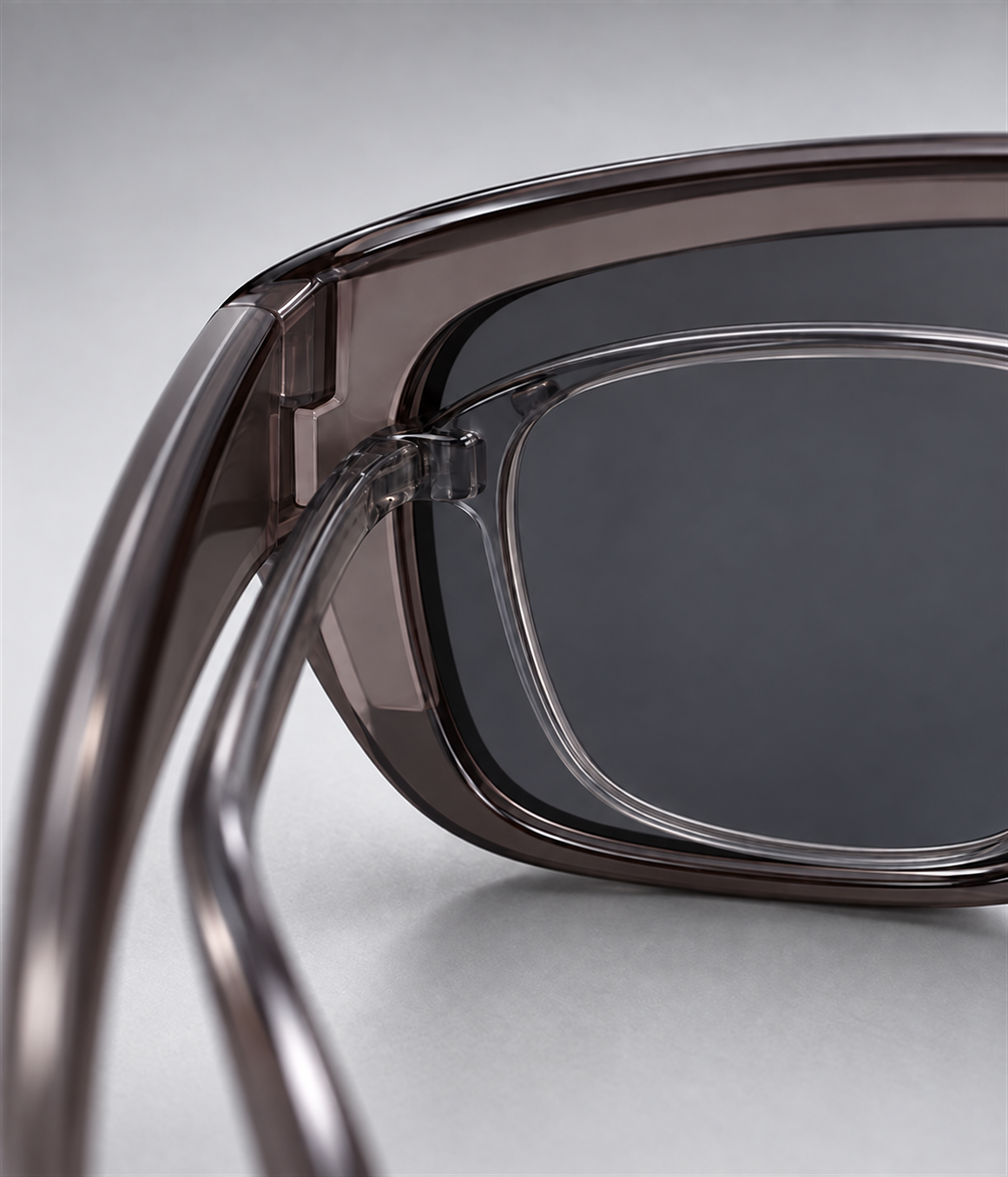Gavezo Atlas – Fit Over Sunglasses for Men with UV Protection